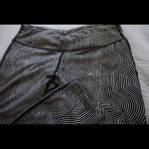 Nike patterned leggings